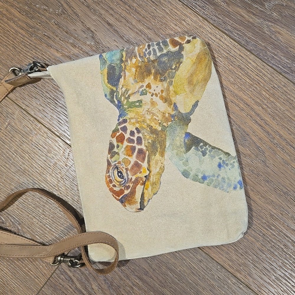 COTT N CURLS SEA TURTLE GRAPHIC CROSSBODY.    #6870